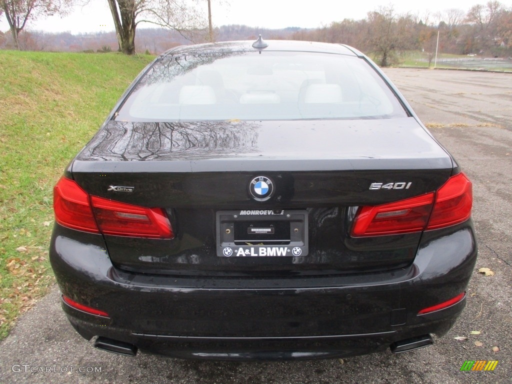 2018 5 Series 540i xDrive Sedan - Black Sapphire Metallic / Ivory White photo #4