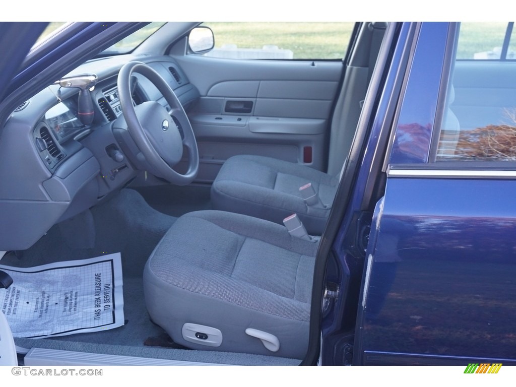 2005 Crown Victoria Police Interceptor - Dark Blue Pearl Metallic / Light Flint photo #6