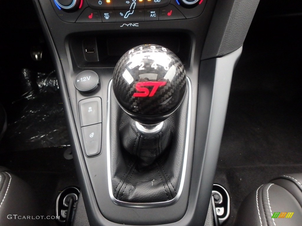 2018 Ford Focus ST Hatch 6 Speed Manual Transmission Photo #123939919