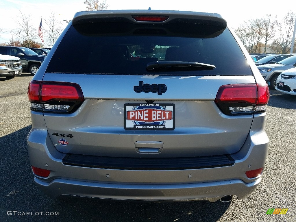 2018 Grand Cherokee Altitude 4x4 - Billet Silver Metallic / Black photo #5