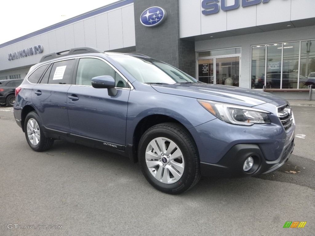 2018 Outback 2.5i Premium - Twilight Blue Metallic / Titanium Gray photo #1