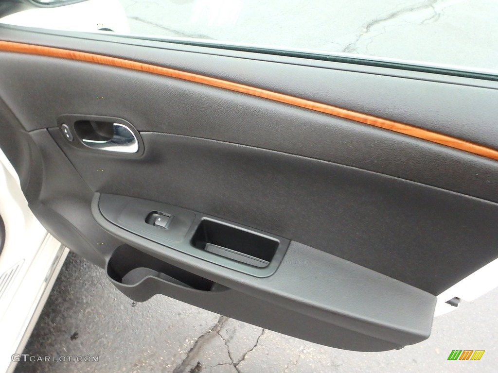 2011 Malibu LT - White Diamond Tricoat / Ebony photo #17