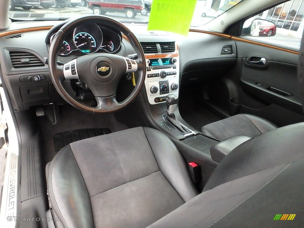 2011 Malibu LT - White Diamond Tricoat / Ebony photo #22