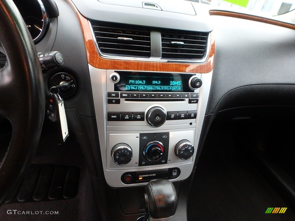 2011 Malibu LT - White Diamond Tricoat / Ebony photo #28