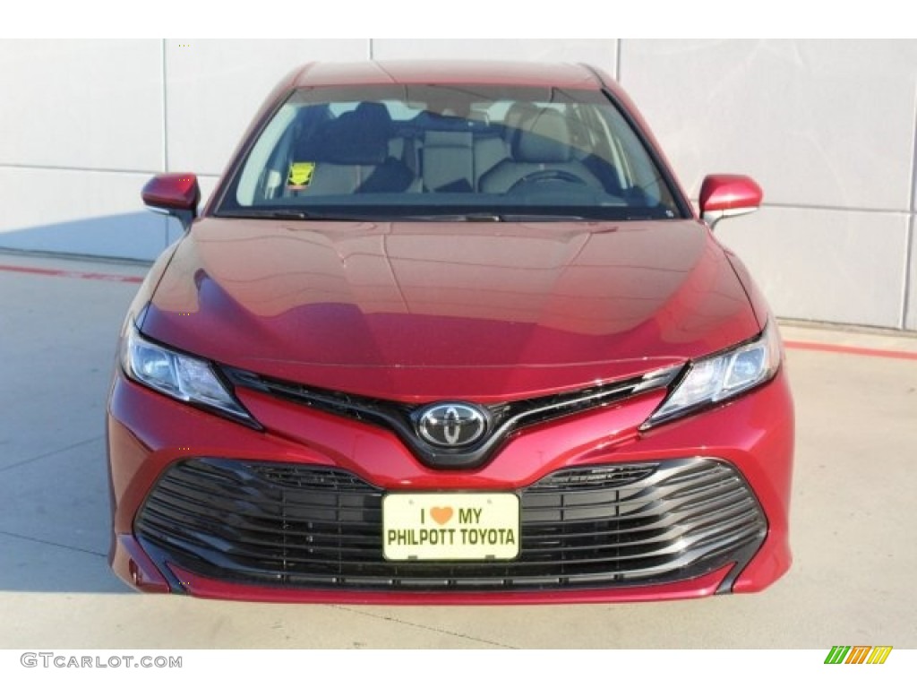 2018 Camry LE - Ruby Flare Pearl / Black photo #2