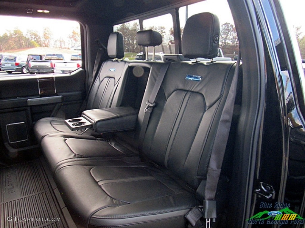 2017 F450 Super Duty Platinum Crew Cab 4x4 - Shadow Black / Black photo #13