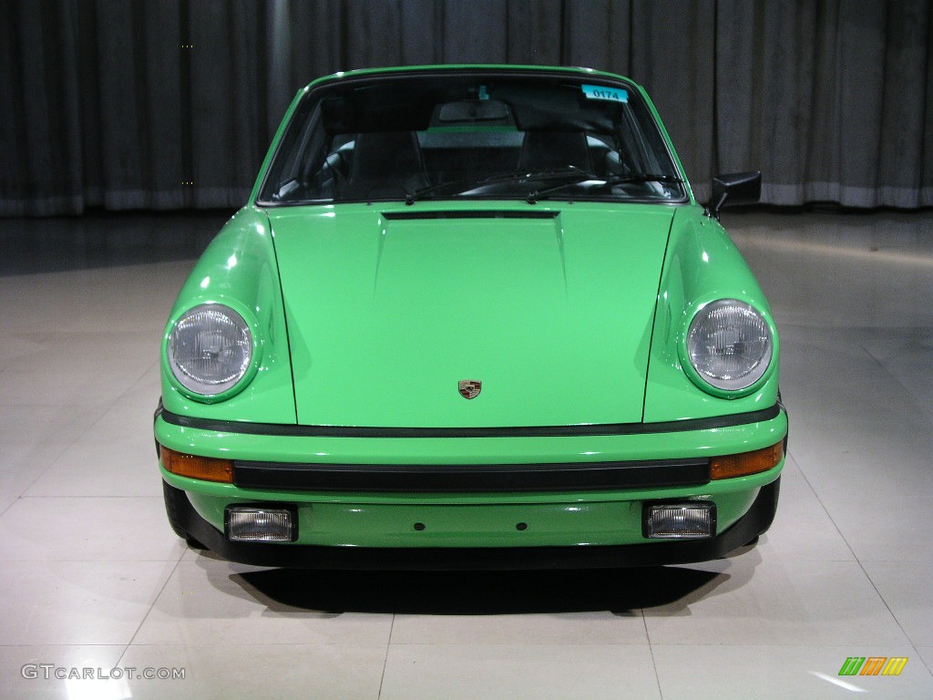 Viper Green 1974 Porsche 911 Carrera Targa Exterior Photo #1239477