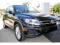 Deep Black Metallic - Tiguan SE Photo No. 2