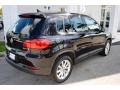 Deep Black Metallic - Tiguan SE Photo No. 9