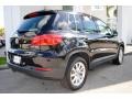 Deep Black Metallic - Tiguan SE Photo No. 10