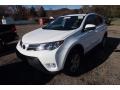 Super White - RAV4 XLE Photo No. 3
