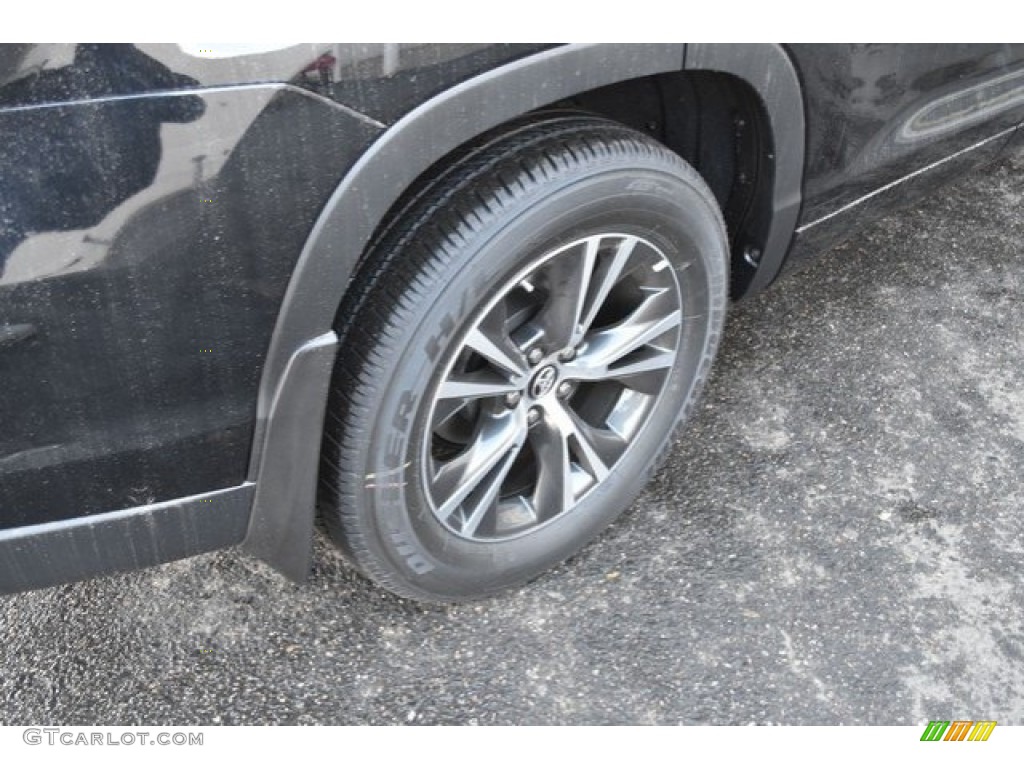 2018 Toyota Highlander LE AWD Wheel Photo #123950136
