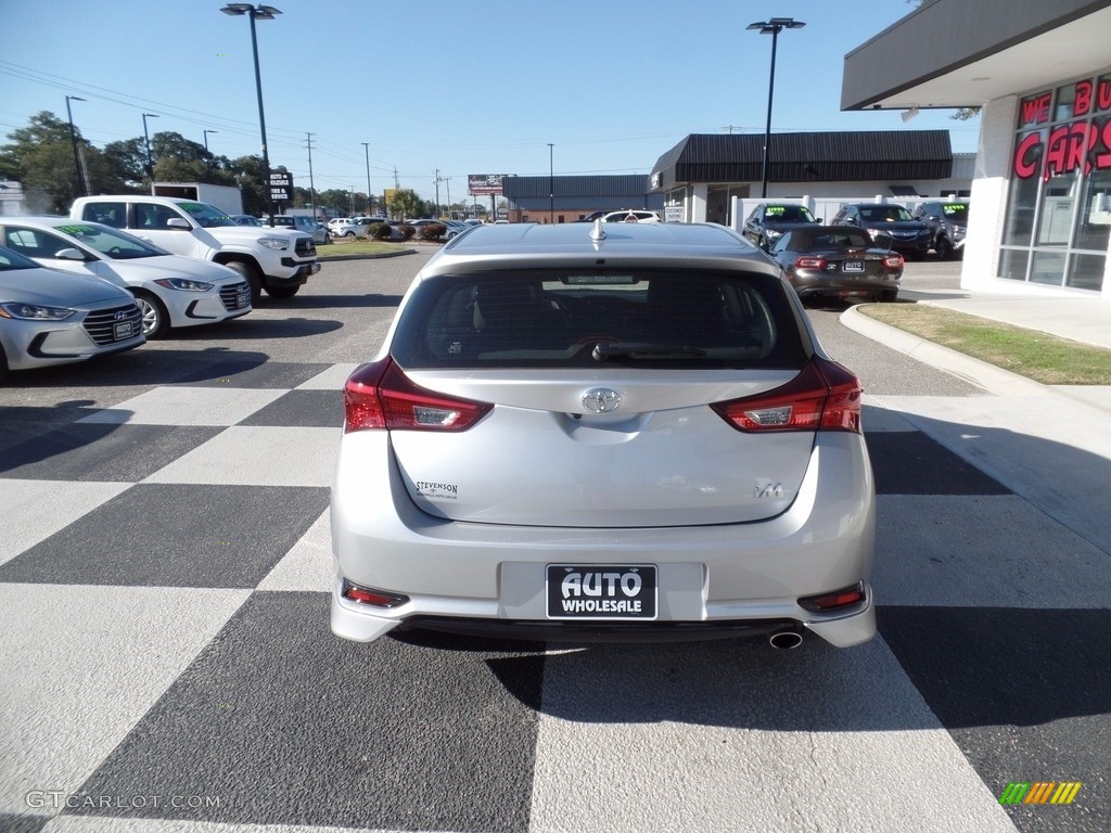 2017 Corolla iM  - Classic Silver Metallic / Black photo #4