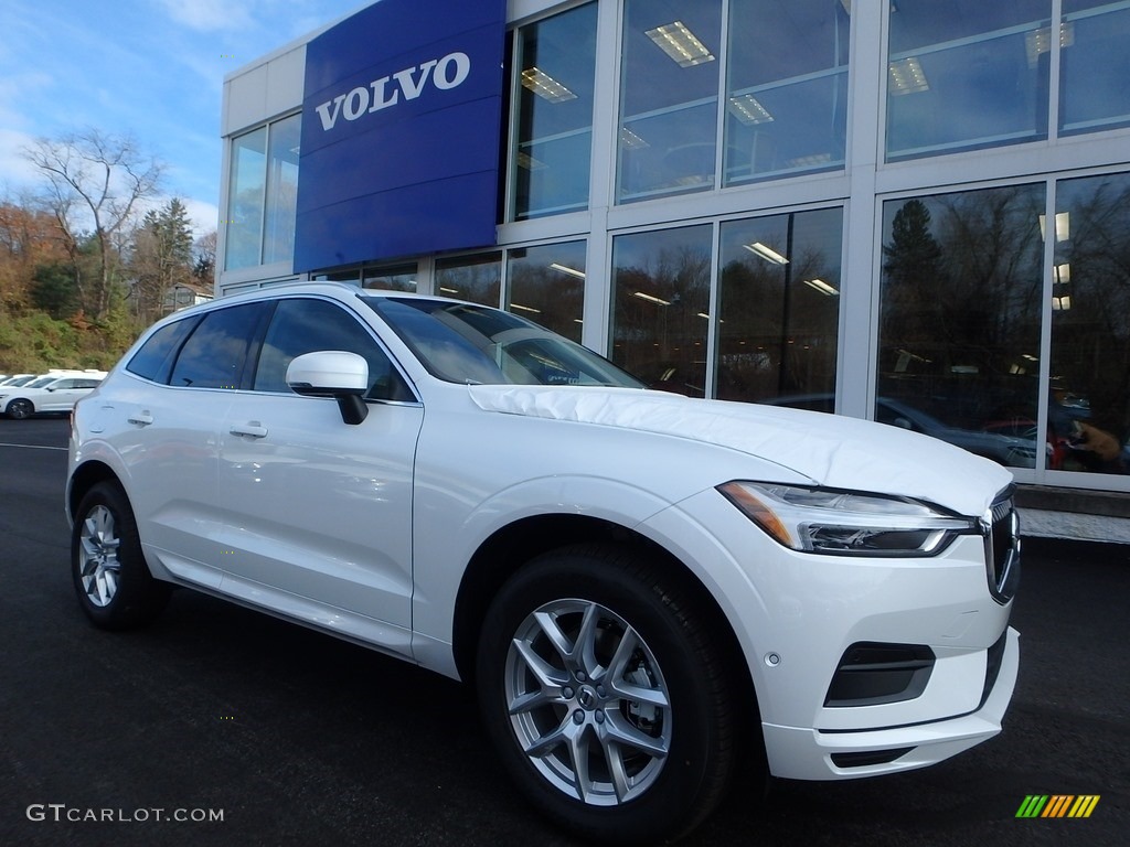 Crystal White Metallic 2018 Volvo XC60 T5 AWD Momentum Exterior Photo #123951996