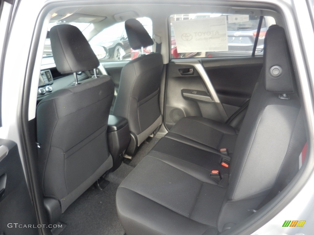 2018 RAV4 LE AWD - Silver Sky Metallic / Black photo #5