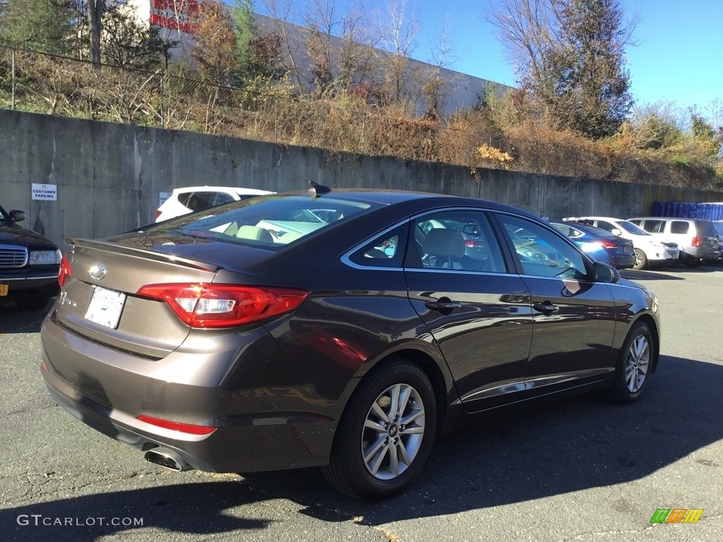 2016 Sonata SE - Dark Truffle / Beige photo #4