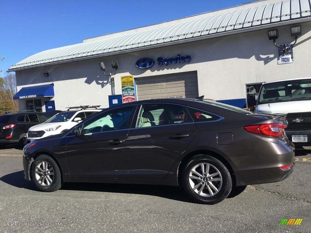 2016 Sonata SE - Dark Truffle / Beige photo #6