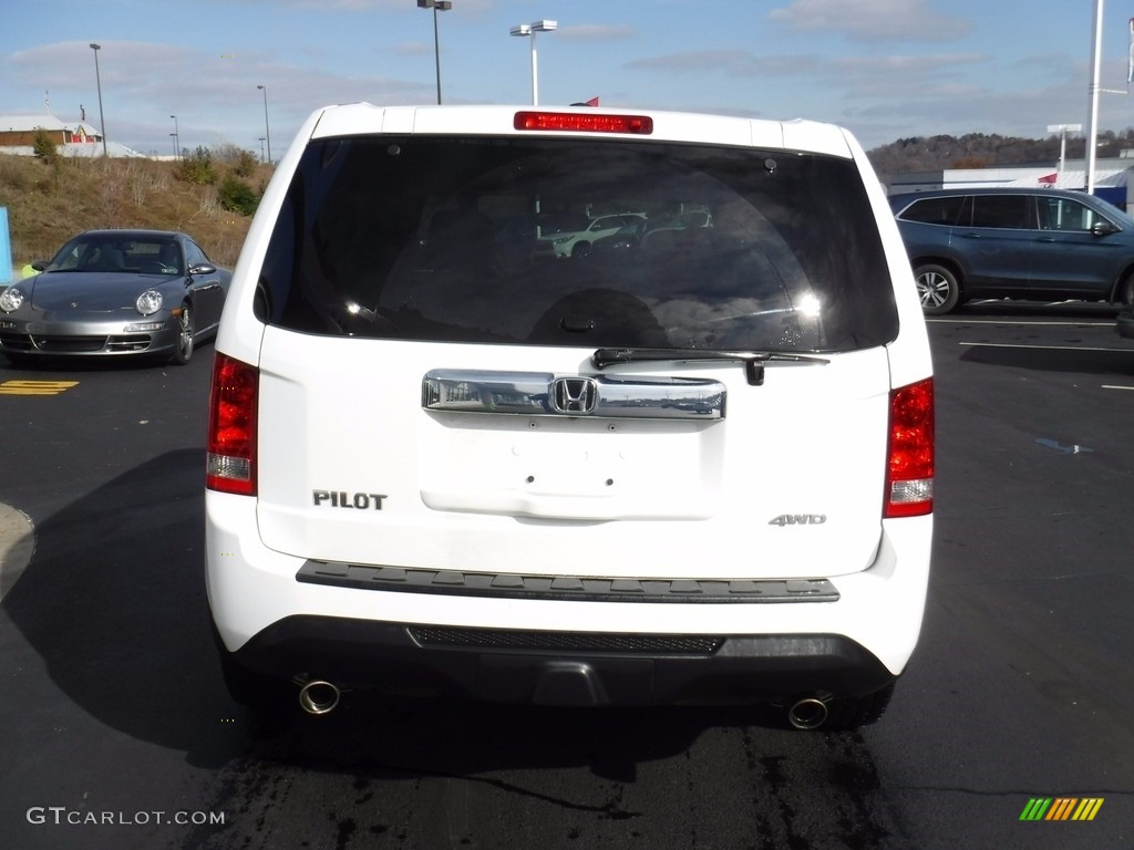 2015 Pilot EX-L 4WD - Taffeta White / Gray photo #9