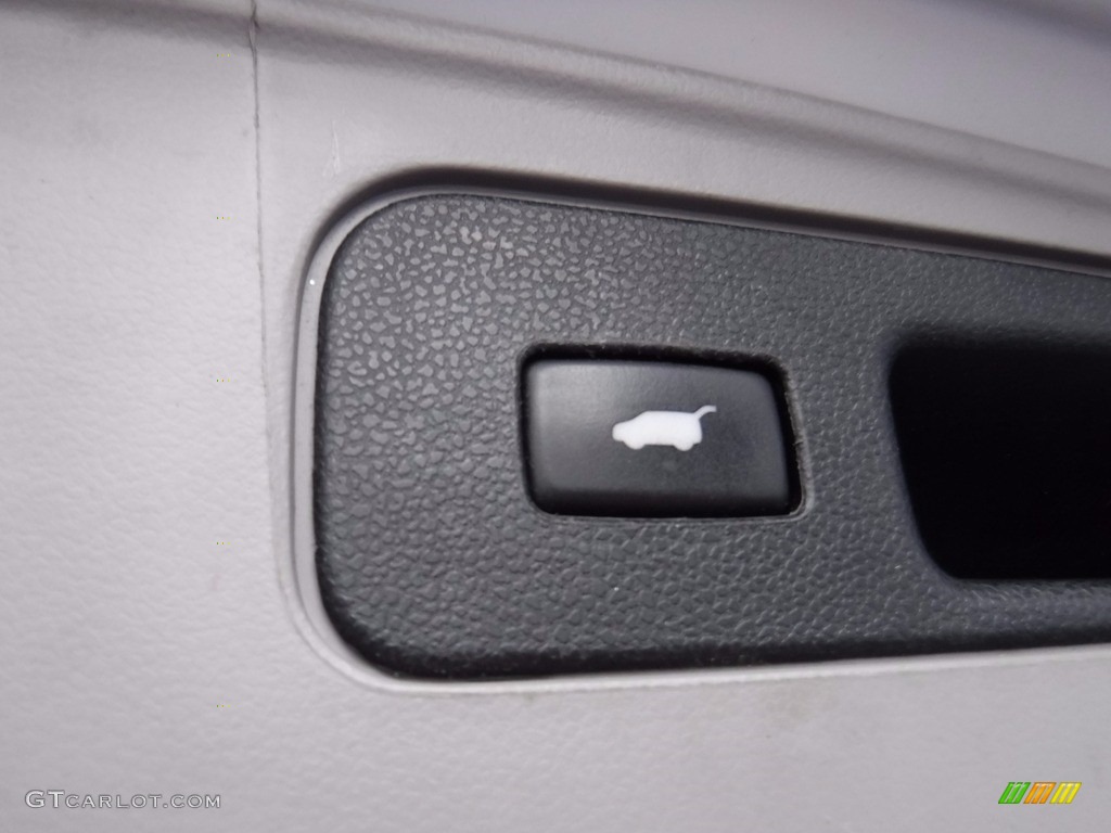 2015 Pilot EX-L 4WD - Taffeta White / Gray photo #25