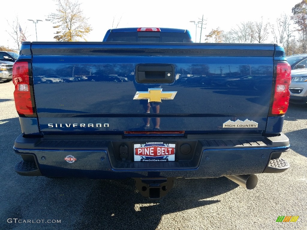 2018 Silverado 3500HD High Country Crew Cab 4x4 - Deep Ocean Blue Metallic / High Country Saddle photo #5