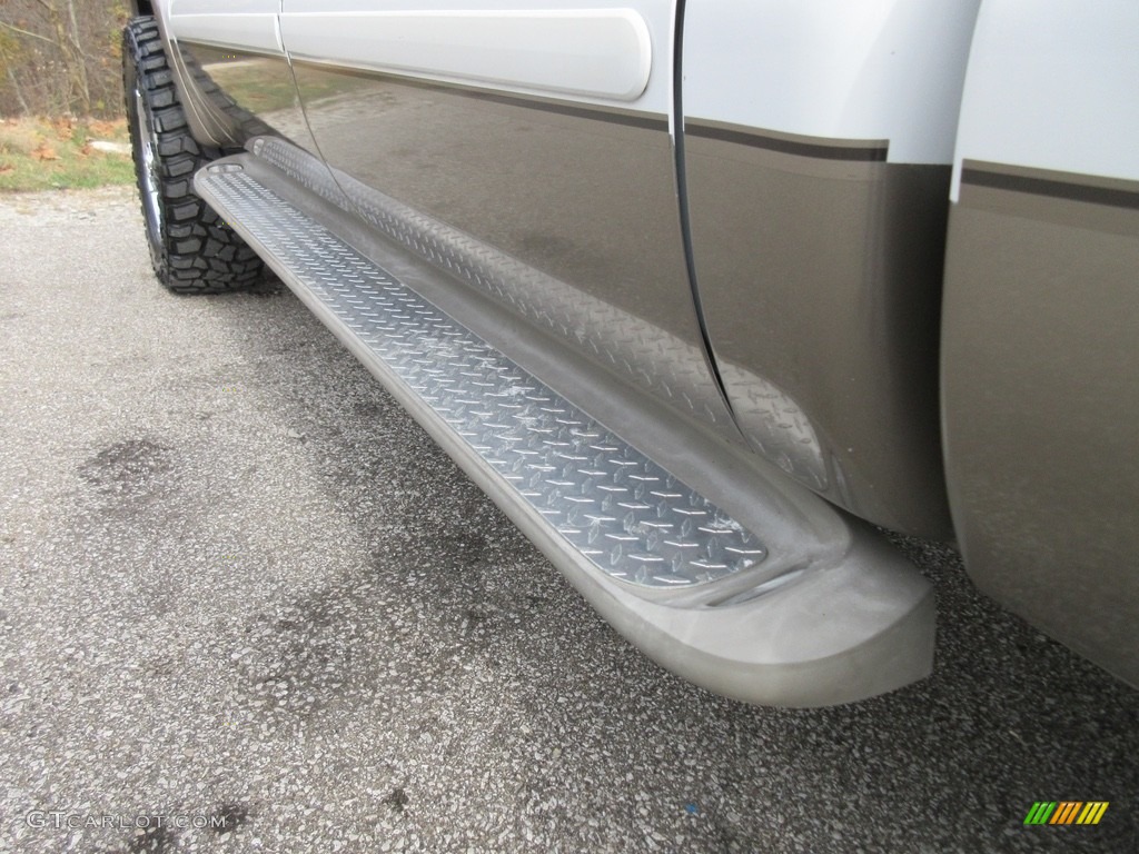 2005 F250 Super Duty King Ranch Crew Cab 4x4 - Oxford White / Tan photo #13