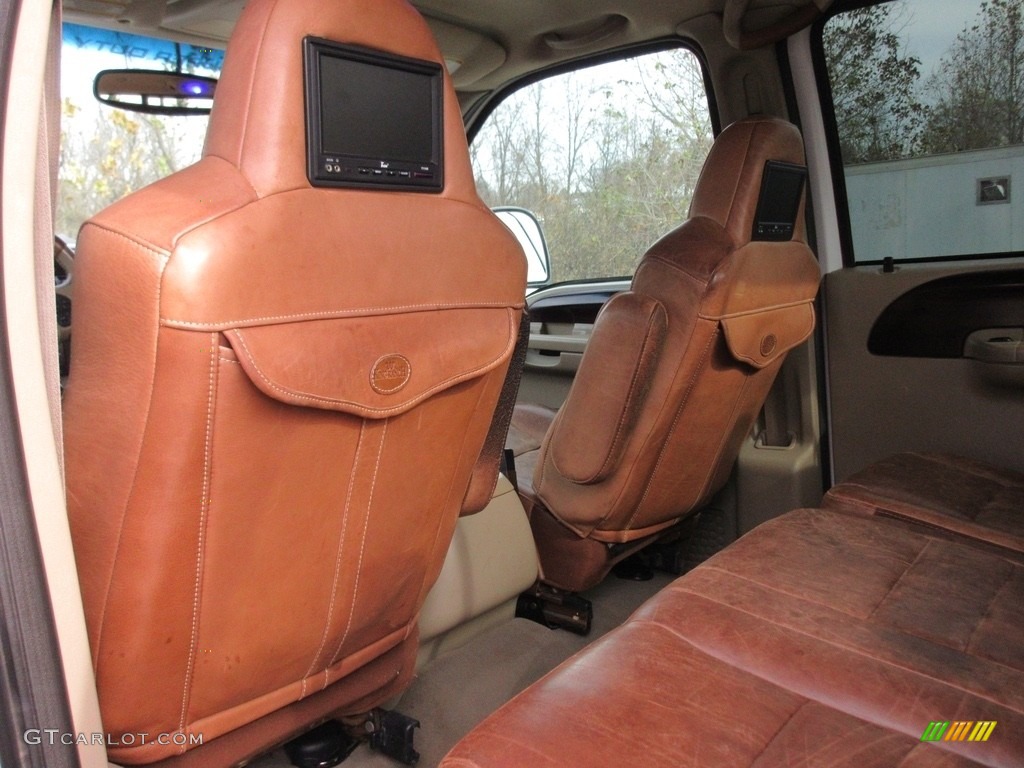 2005 F250 Super Duty King Ranch Crew Cab 4x4 - Oxford White / Tan photo #23