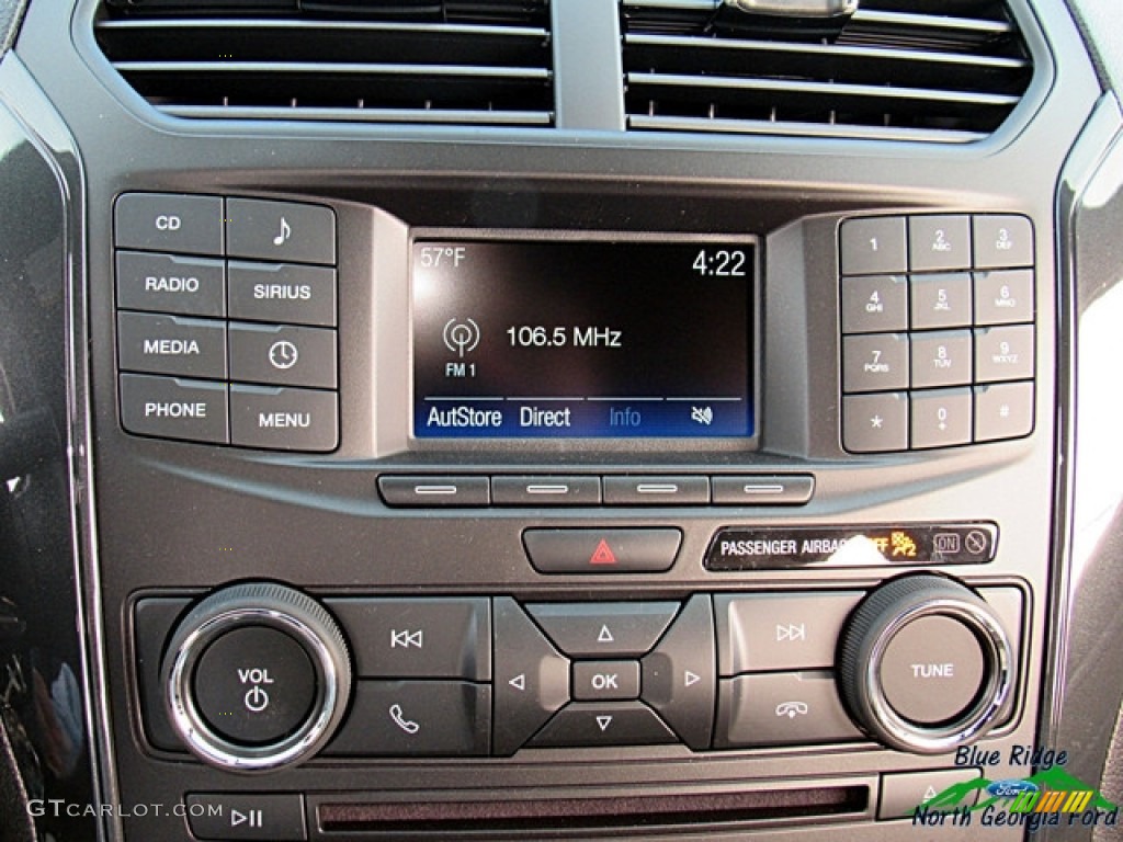 2017 Explorer FWD - Oxford White / Medium Light Camel photo #21