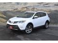 Super White - RAV4 XLE Photo No. 5