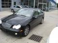 Black - C 350 4Matic Luxury Photo No. 2