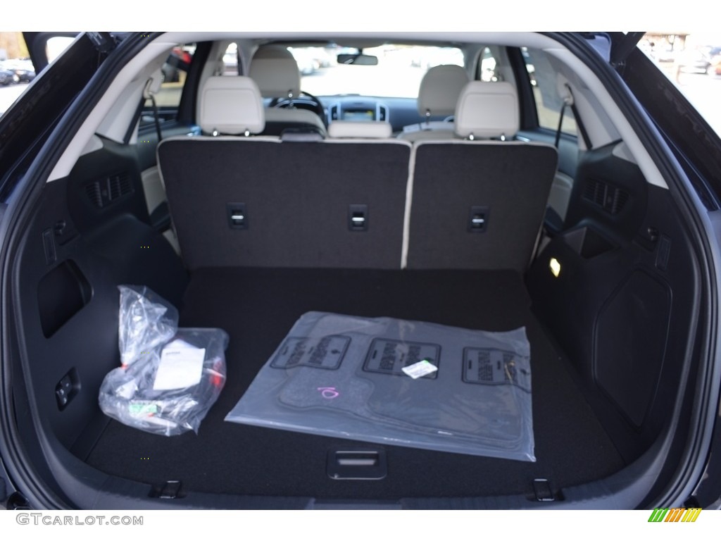2018 Ford Edge Titanium Trunk Photo #123967345