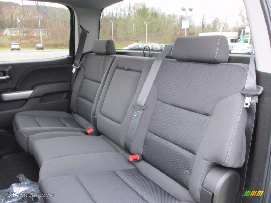 2018 Chevrolet Silverado 2500HD LT Crew Cab 4x4 Rear Seat Photo #123968451