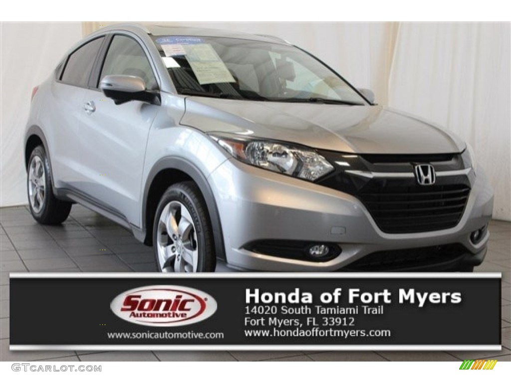 Lunar Silver Metallic Honda HR-V