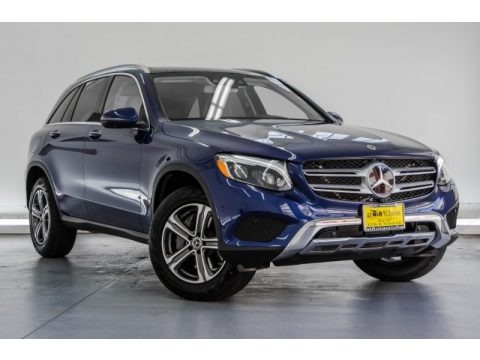 2018 Mercedes-Benz GLC 300 4Matic Data, Info and Specs