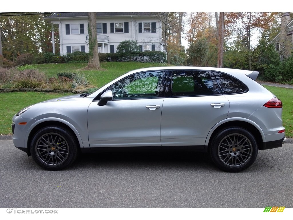 2017 Cayenne Platinum Edition - Rhodium Silver Metallic / Black photo #3