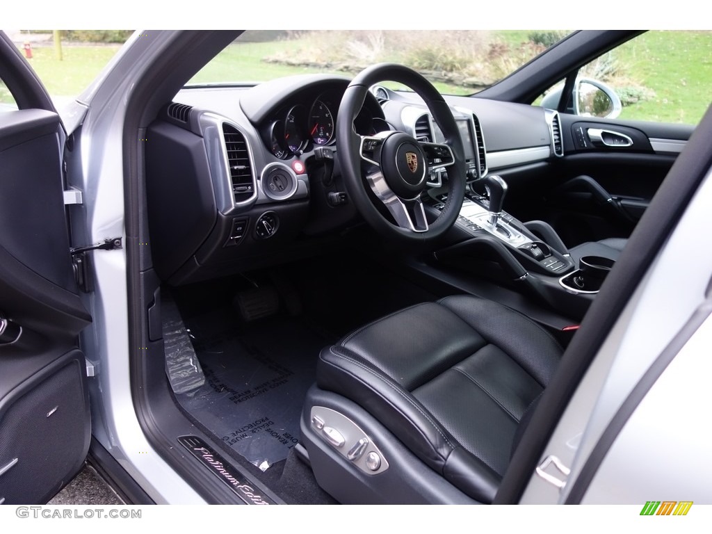 2017 Cayenne Platinum Edition - Rhodium Silver Metallic / Black photo #10