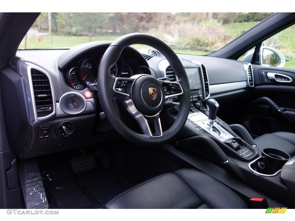 2017 Cayenne Platinum Edition - Rhodium Silver Metallic / Black photo #21