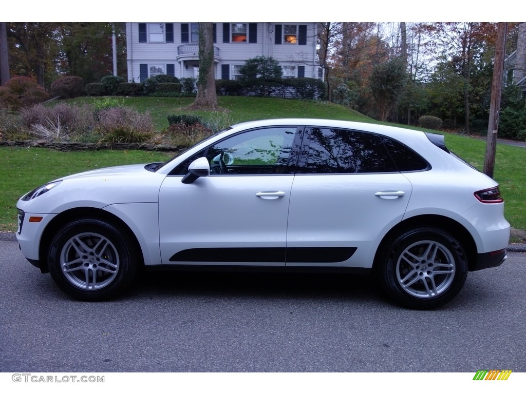 White 2017 Porsche Macan Standard Macan Model Exterior Photo #123978430