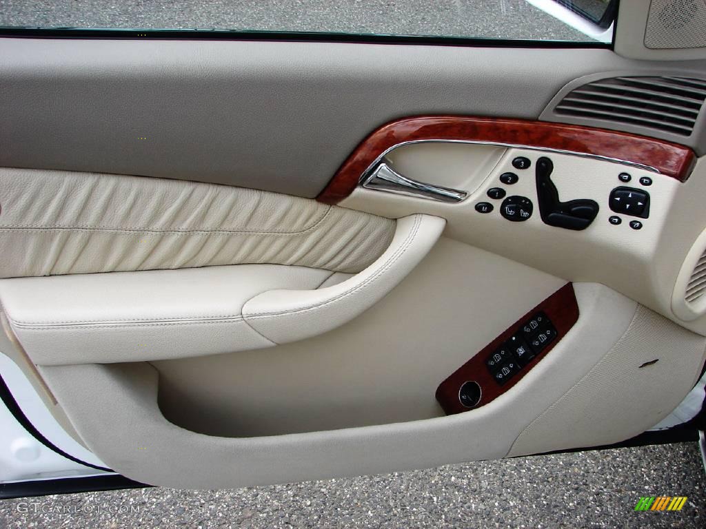 2006 S 430 4Matic Sedan - Alabaster White / Stone photo #41