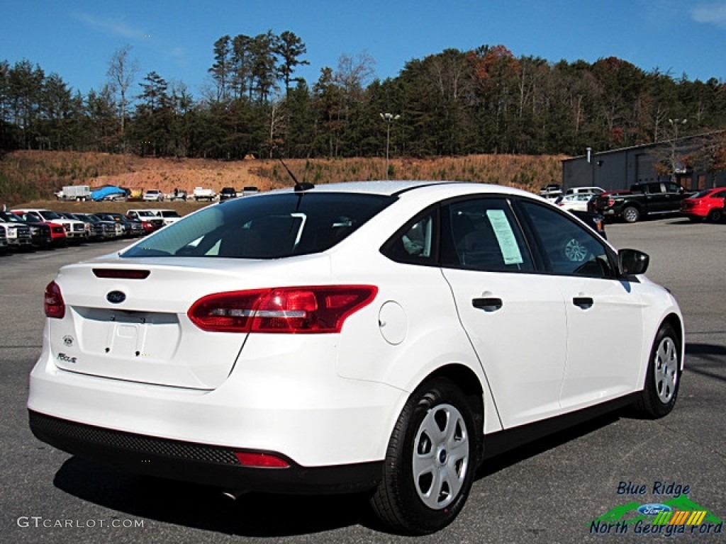 2017 Focus S Sedan - Oxford White / Charcoal Black photo #5