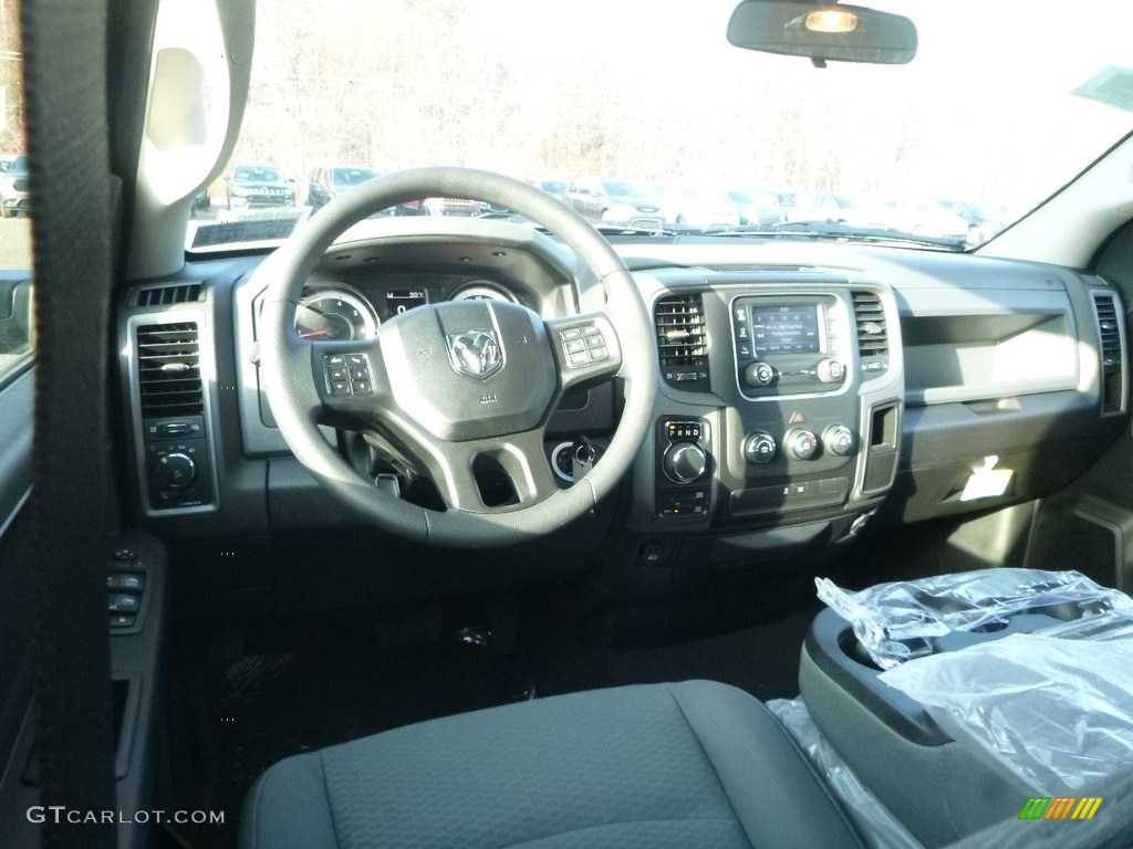 2018 1500 Express Quad Cab 4x4 - Brilliant Black Crystal Pearl / Black/Diesel Gray photo #13