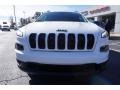 Bright White - Cherokee Latitude Photo No. 2