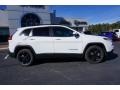 Bright White - Cherokee Latitude Photo No. 8