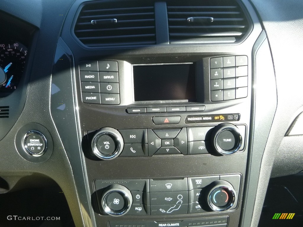 2018 Explorer XLT 4WD - Magnetic Metallic / Ebony Black photo #15