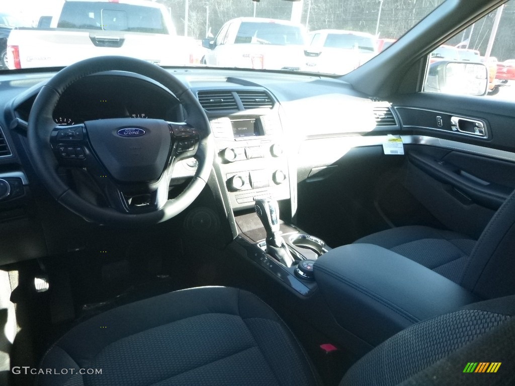2018 Explorer XLT 4WD - White Platinum / Ebony Black photo #10