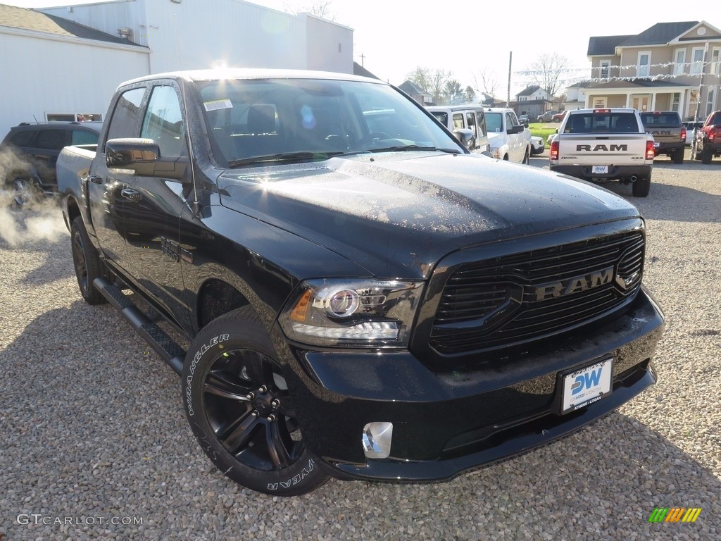 2018 1500 Night Crew Cab 4x4 - Brilliant Black Crystal Pearl / Black photo #2
