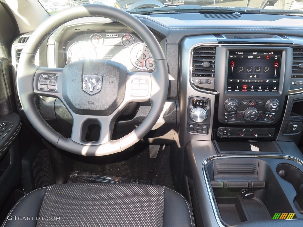 2018 1500 Night Crew Cab 4x4 - Brilliant Black Crystal Pearl / Black photo #8
