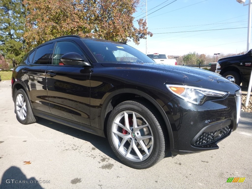 Vulcano (Volcano) Black Metallic 2018 Alfa Romeo Stelvio Ti AWD Exterior Photo #123991882