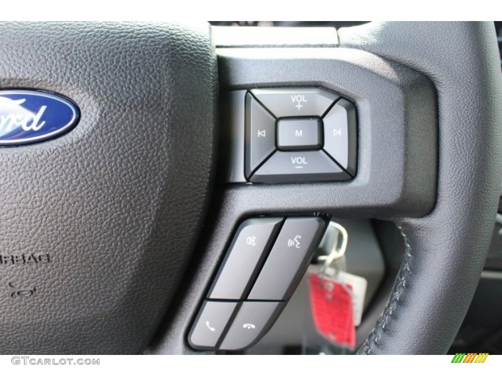 2018 F150 XLT SuperCrew 4x4 - Shadow Black / Earth Gray photo #18