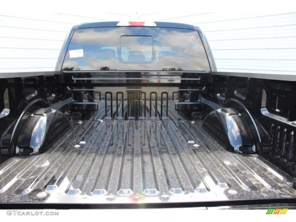 2018 F150 XLT SuperCrew 4x4 - Shadow Black / Earth Gray photo #25