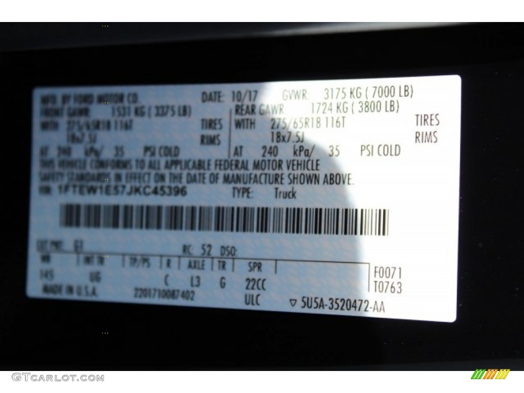 2018 F150 XLT SuperCrew 4x4 - Shadow Black / Earth Gray photo #27